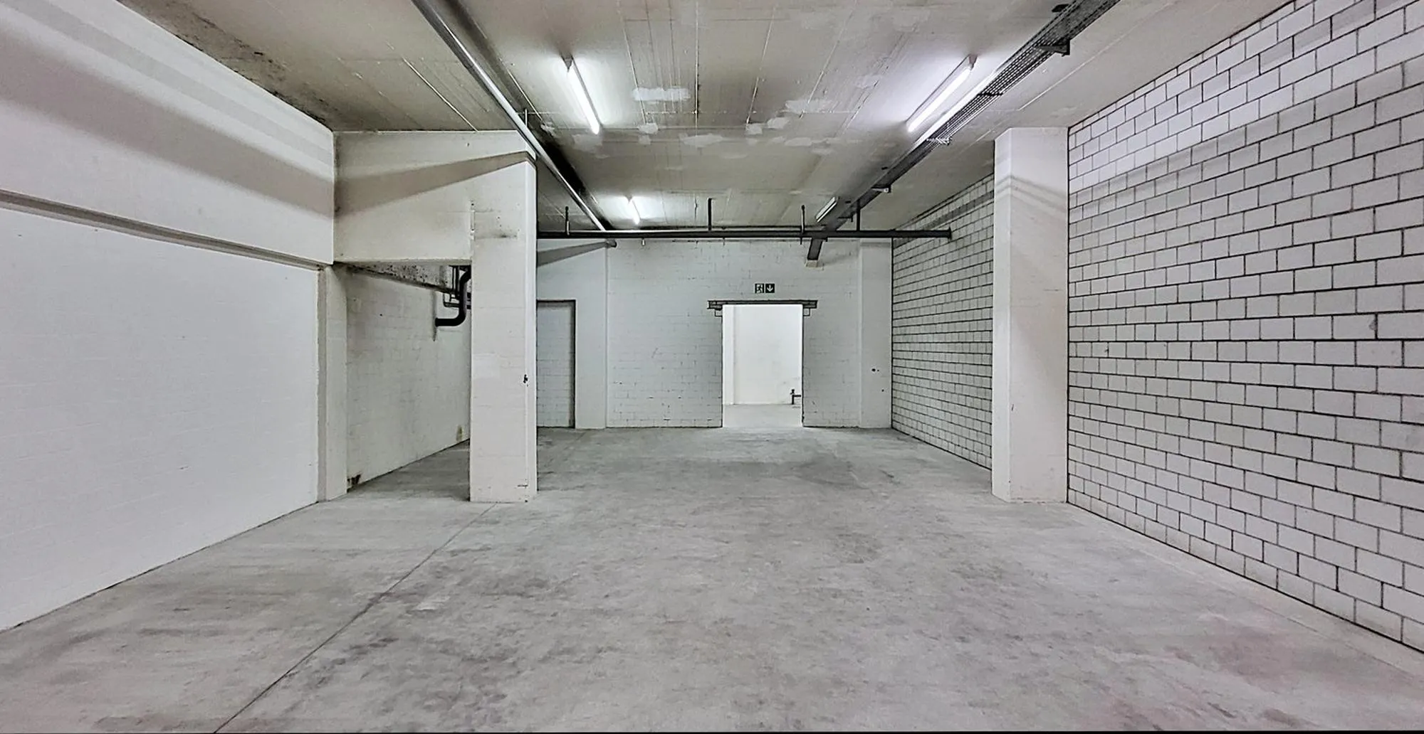 Europa-Strasse 23