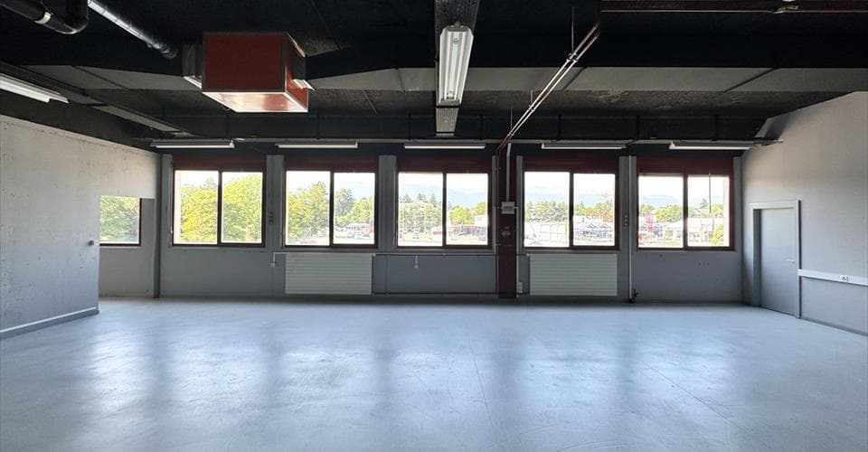 Büro an Chemin du Grand-Puits 40, 1217 Meyrin