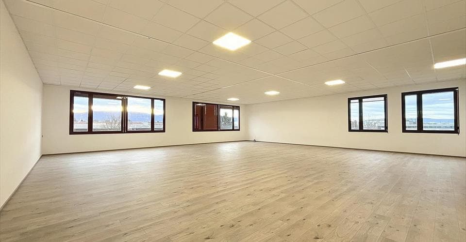 Büro an Rue du Cardinal-Journet 27, 1217 Meyrin