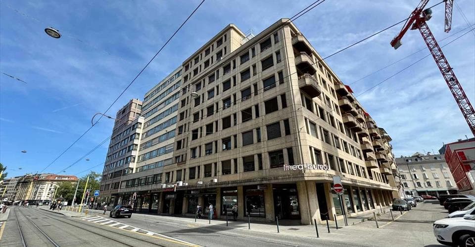 6, route des Acacias