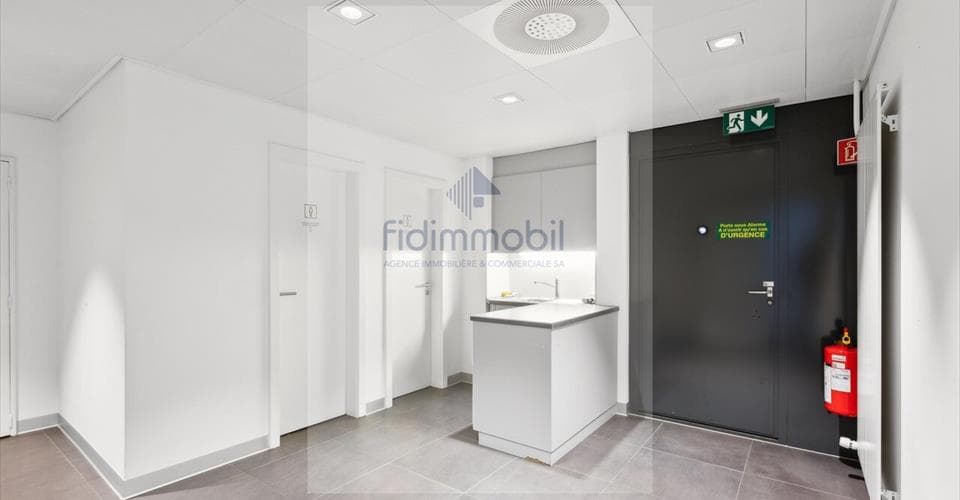 Place de la Fontaine 4