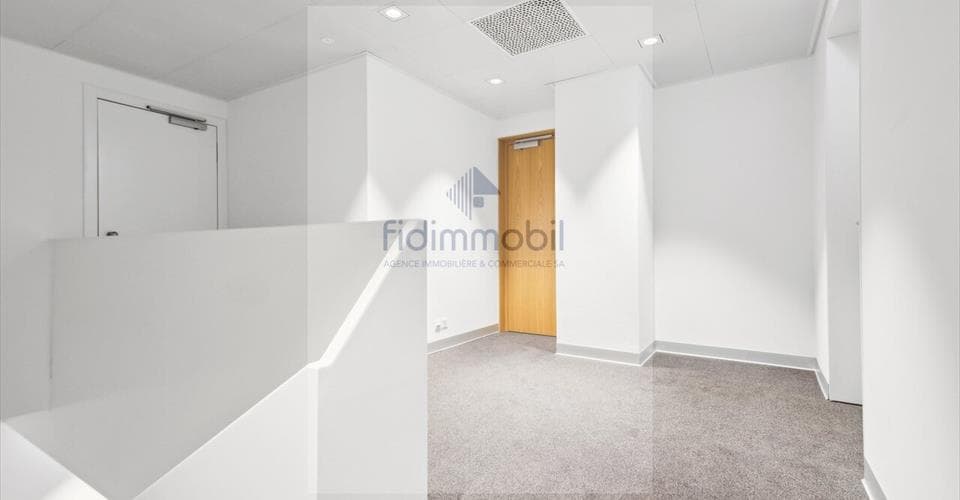 Place de la Fontaine 4