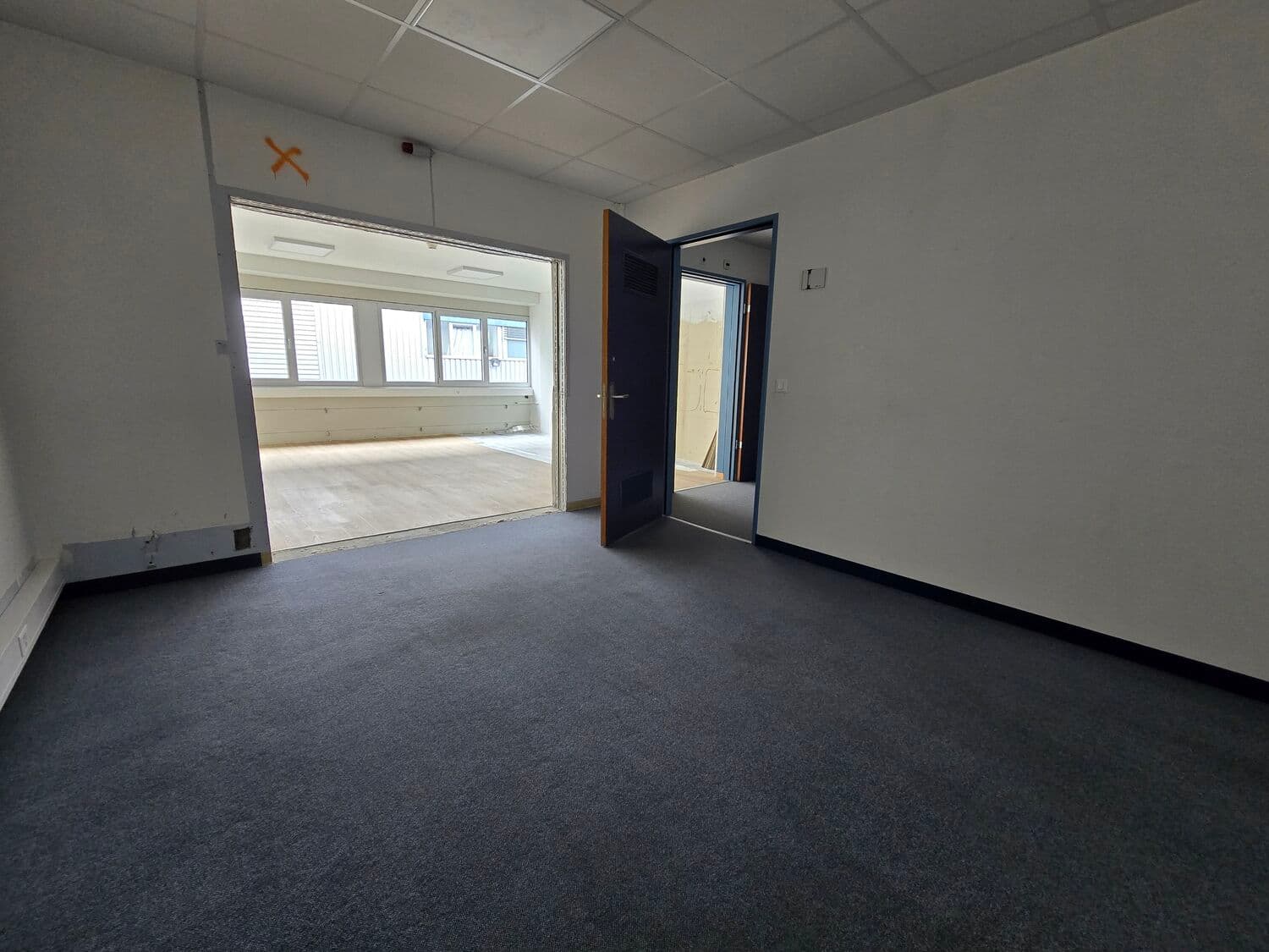 Office at Avenue des Sports 42, 1400 Yverdon-les-Bains – Photo 4 of 6
