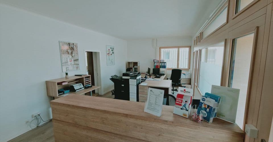 Bureau au Rue du 23-Juin 28, 2822 Courroux – Photo 2 sur 6