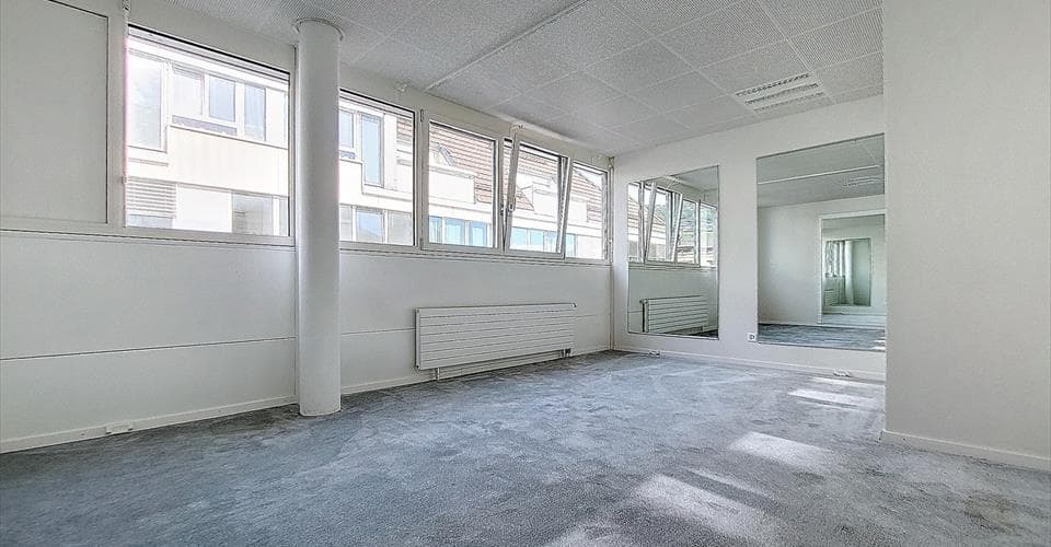 Route de la Vallée 9