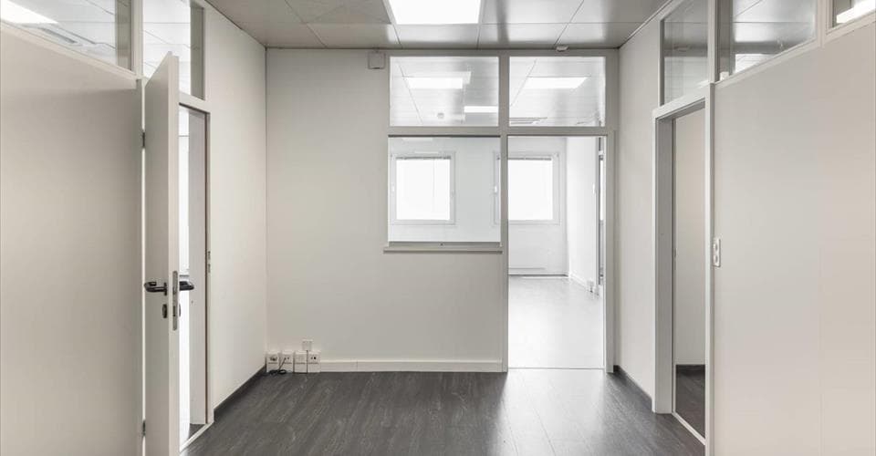 Büro an Rue des Sablières 5-7, 1242 Satigny – Bild 4 von 12
