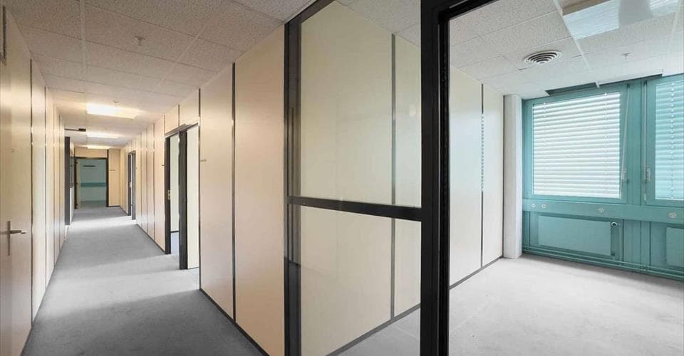 Office Auf Anfrage