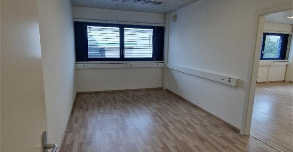 Büro an Chemin Grenet, 1214 Vernier – Bild 3 von 8