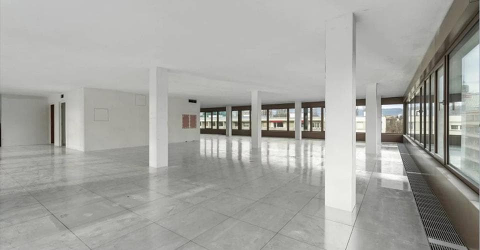 2, route des Acacias