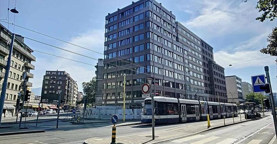 2, route des Acacias