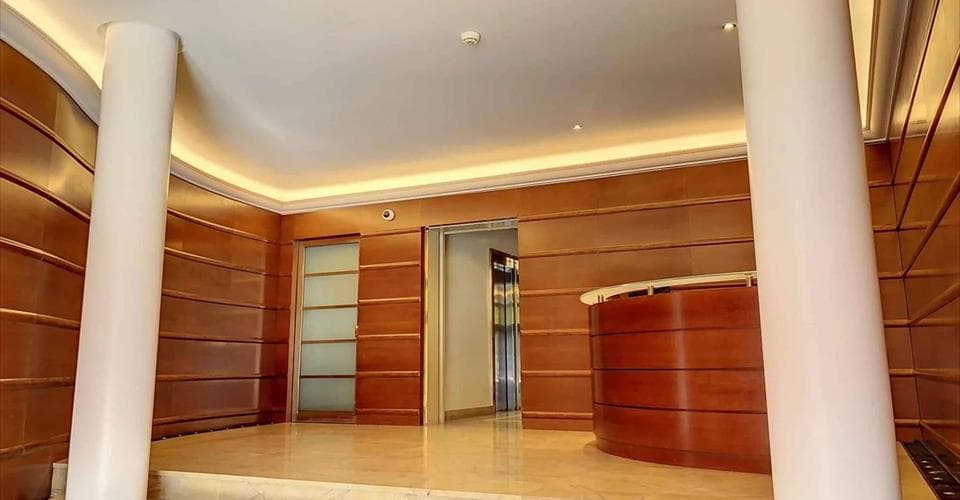Büro an Cours de Rive 11, 1204 Genf