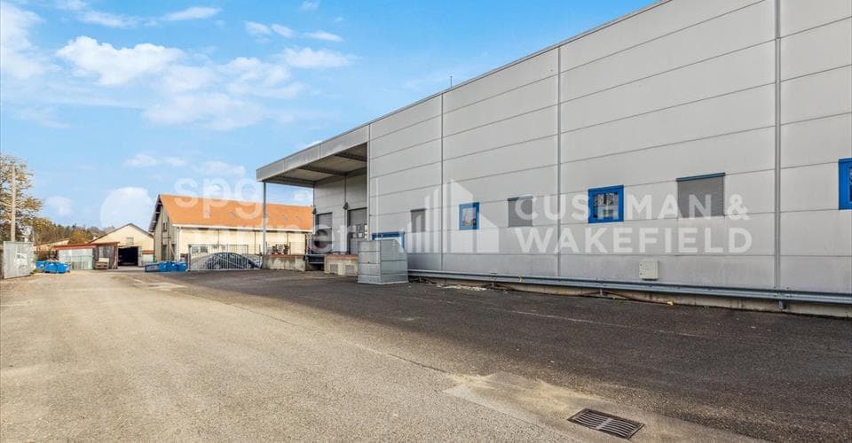 Industrie an Rue du Collège 43, 2300 La Chaux-de-Fonds – Bild 2 von 12
