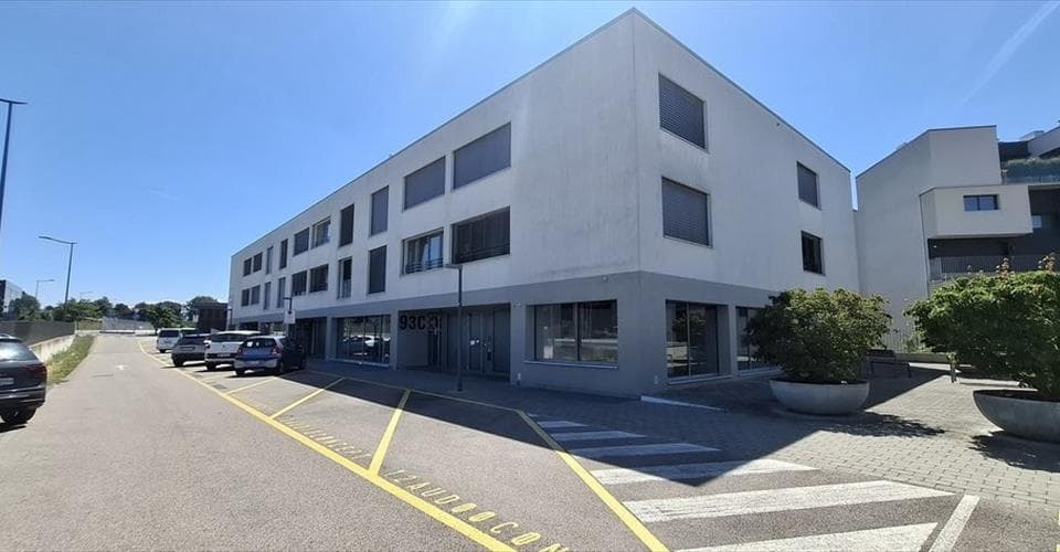 Ladenfläche an Route Cantonale 93C, 1025 St-Sulpice VD – Bild 2 von 11