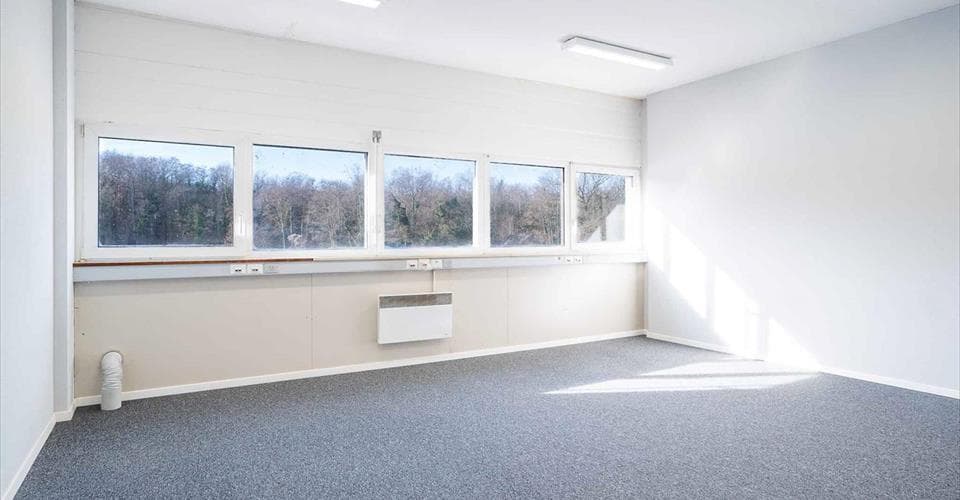 Büro in 1030 Bussigny, 219m² – Bild 2 von 5