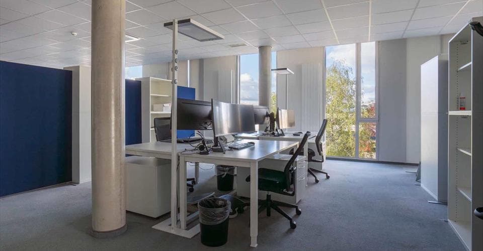 Office at A5 En Budron, 1052 Le Mont-sur-Lausanne – Photo 3 of 4
