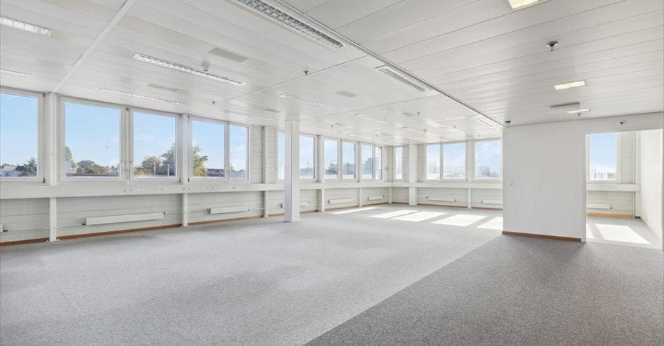 Bureau au Rue du Pré-Bouvier 7, 1242 Satigny – Photo 3 sur 7