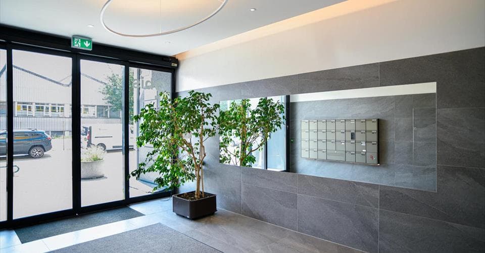 Inactive office Rue Baylon 2bis