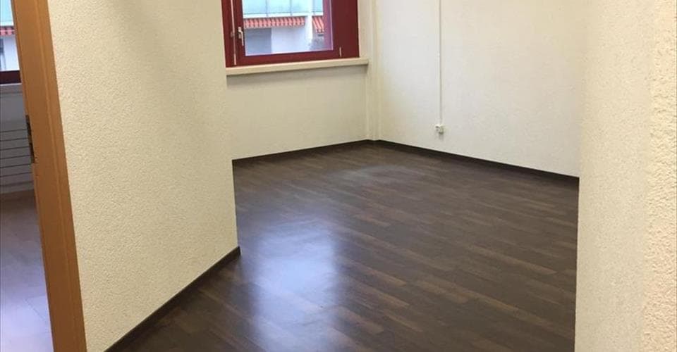 Route du Châtelet 8