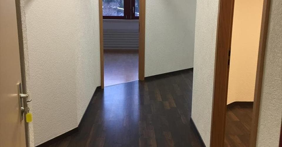 Büro an Route du Châtelet 8, 1723 Marly – Bild 2 von 8
