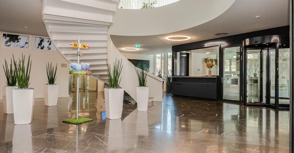 Bureau au Avenue de Valmont 41	, 1010 Lausanne – Photo 2 sur 9