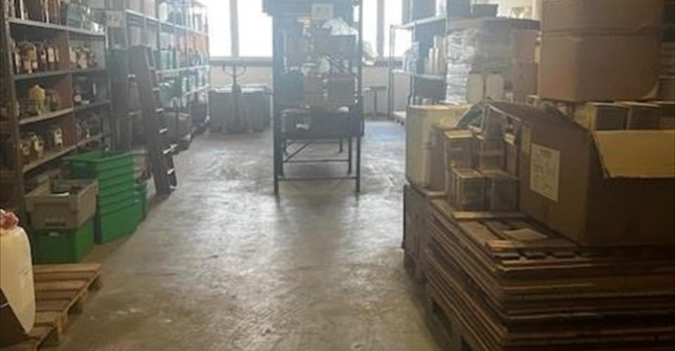 Z.I. Larges Pièces C