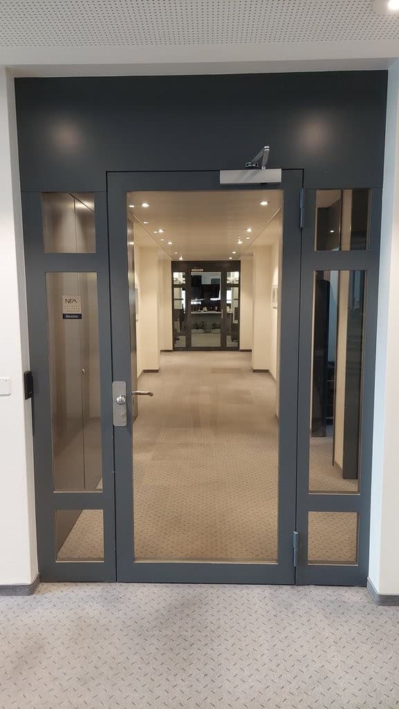 Nüschelerstrasse 45