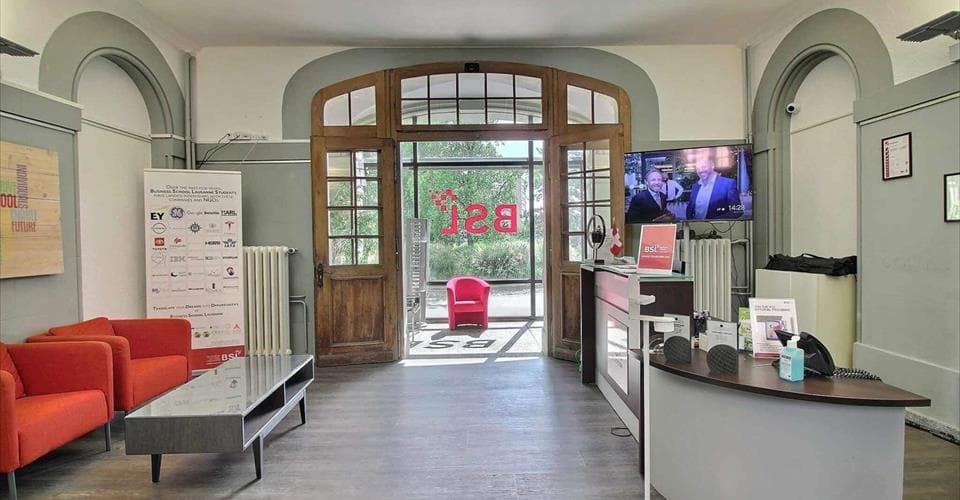 21, route de la Maladière