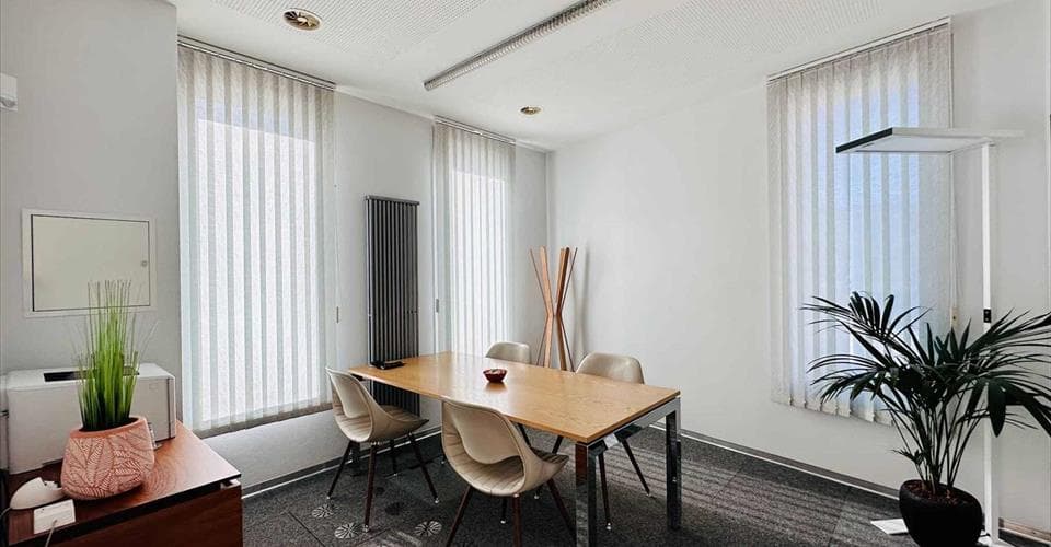 Espace de vente à 3960 Sierre, 177m² – Photo 2 sur 5