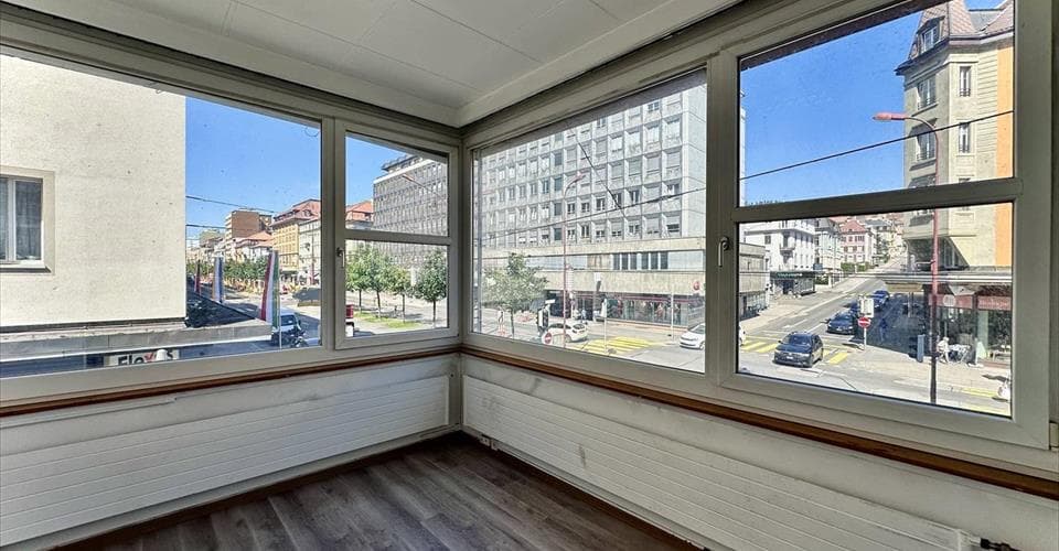 Büro in 2300 La Chaux-de-Fonds, 128m² – Bild 3 von 4