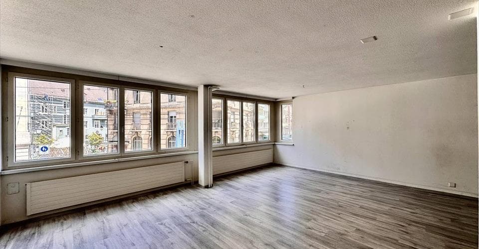 Büro in 2300 La Chaux-de-Fonds, 115m² – Bild 3 von 6