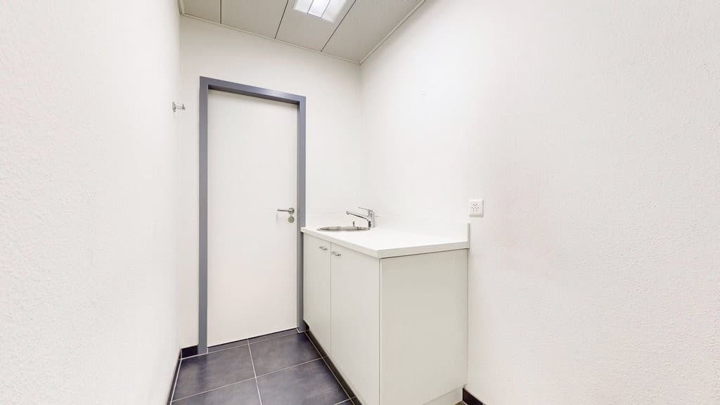 Westbahnhofstrasse 1