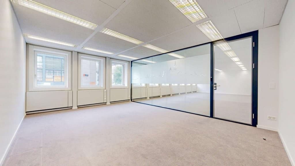 Westbahnhofstrasse 1