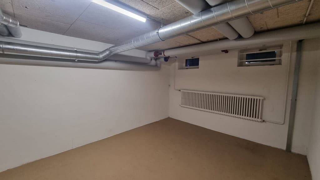 Lager an Rue des Cordiers 12, 1207 Genf – Bild 2 von 3