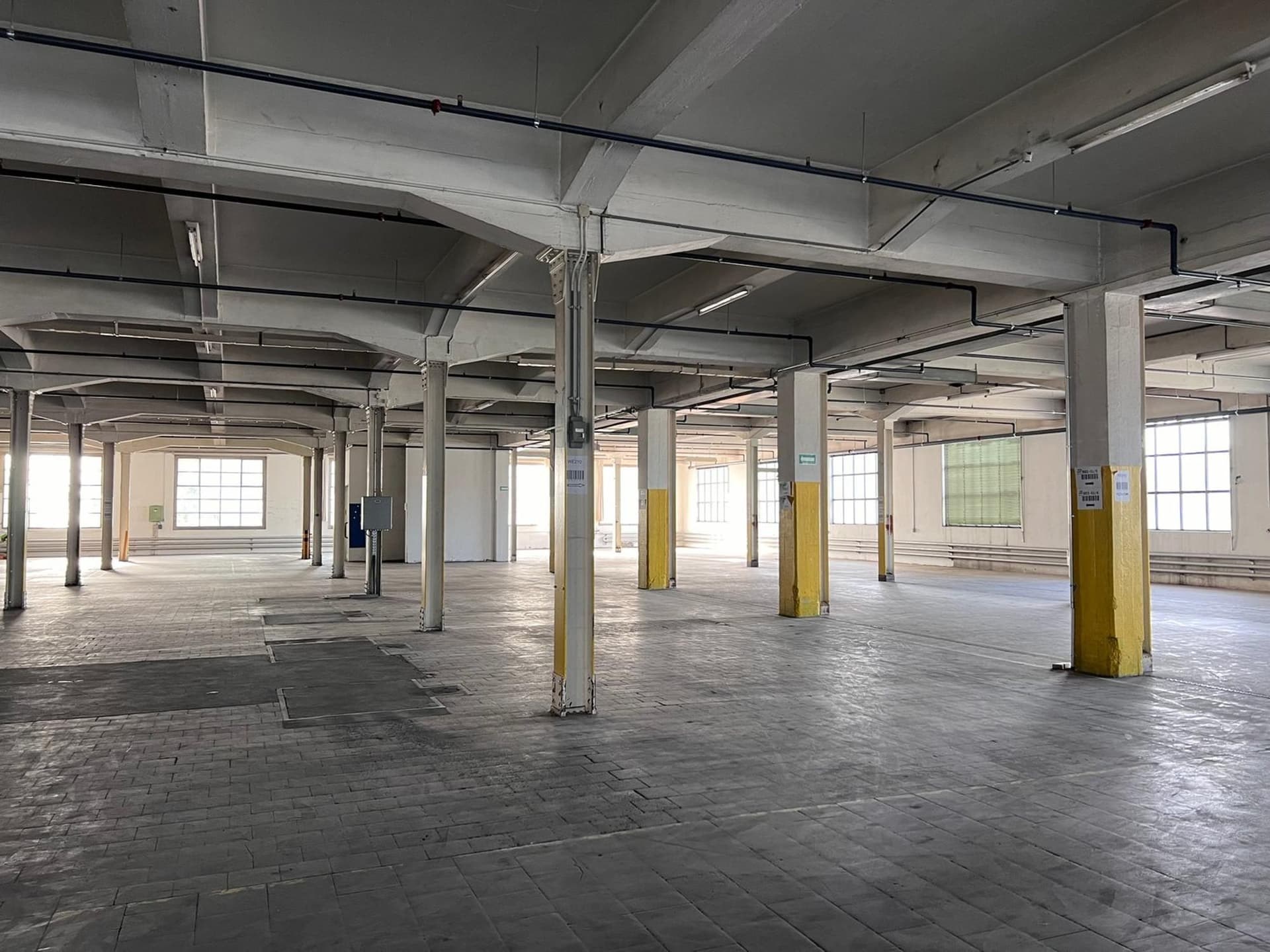 Commercial Space at Fabrikstrasse 1, 4562 Biberist – Photo 3 of 5