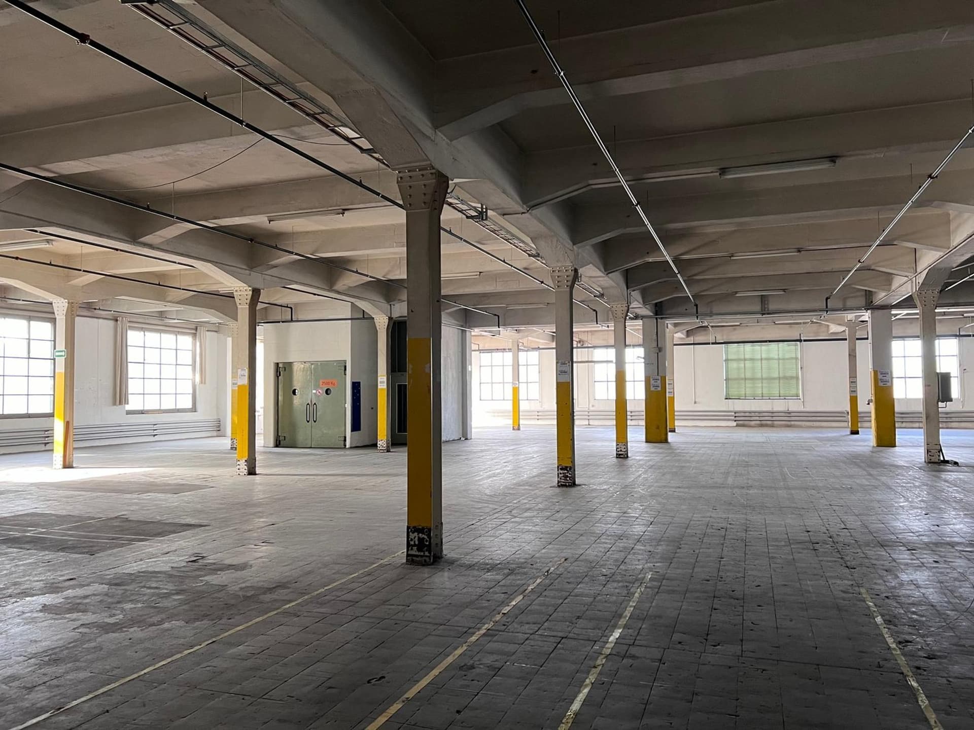 Commercial Space at Fabrikstrasse 1, 4562 Biberist – Photo 4 of 5