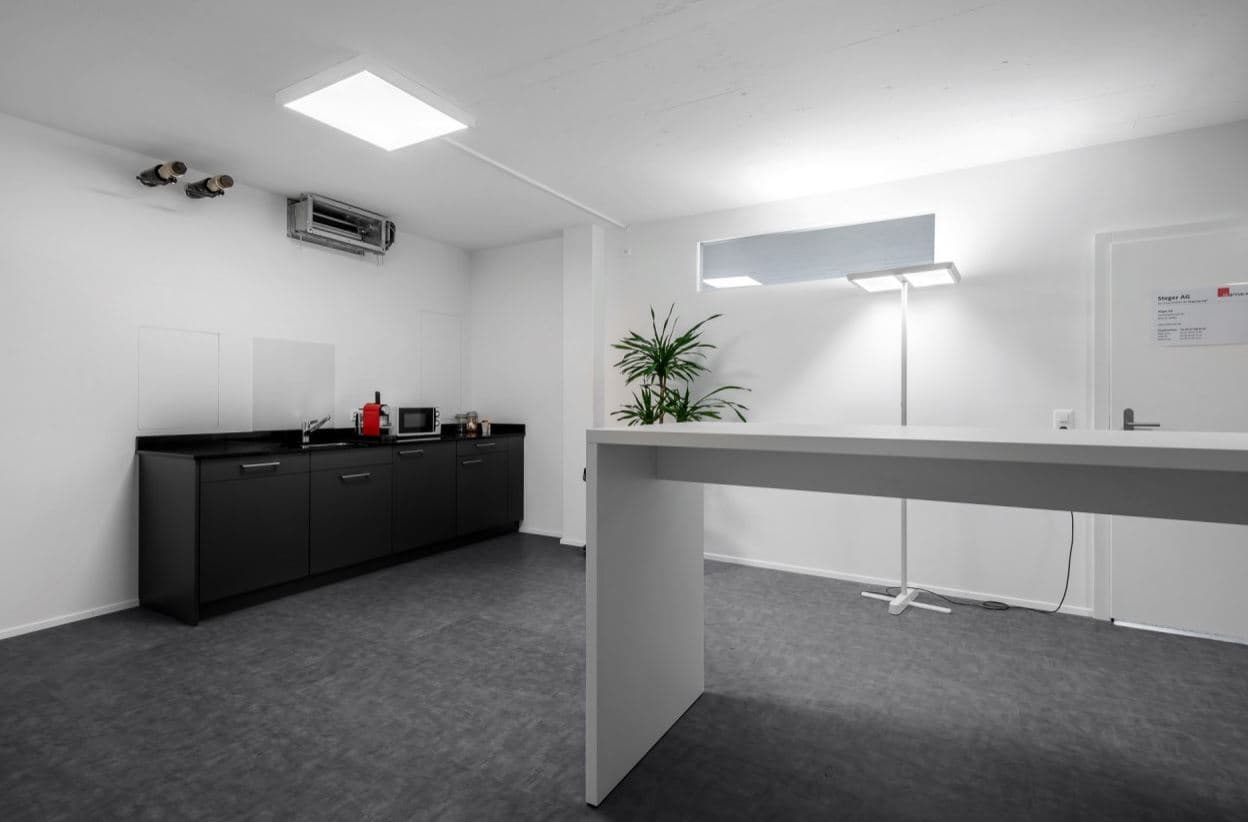 Lerchentalstasse 2 B