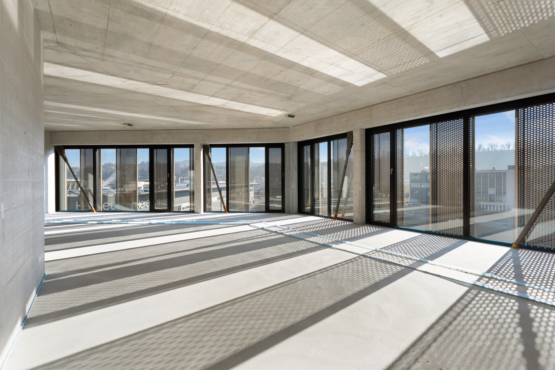 Office at Y-Parc, 1400 Yverdon-les-Bains – Photo 2 of 8