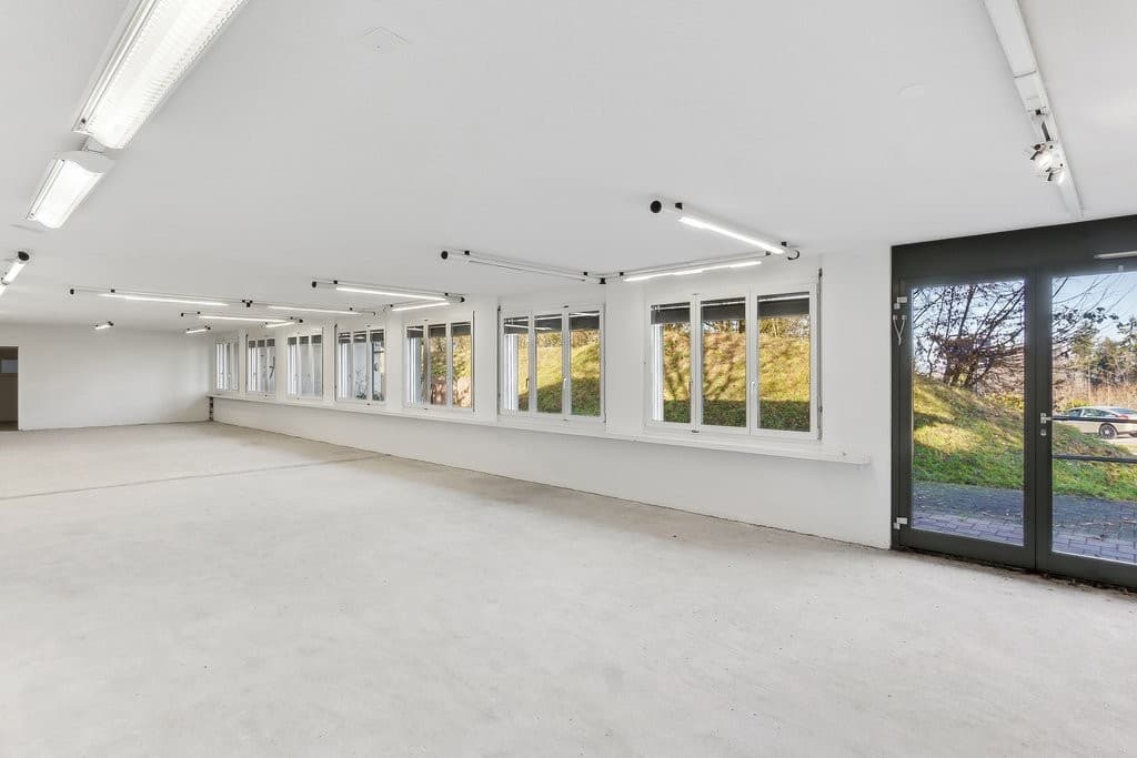 Bureau au Im Gassacher 8, 8122 Binz – Photo 4 sur 8