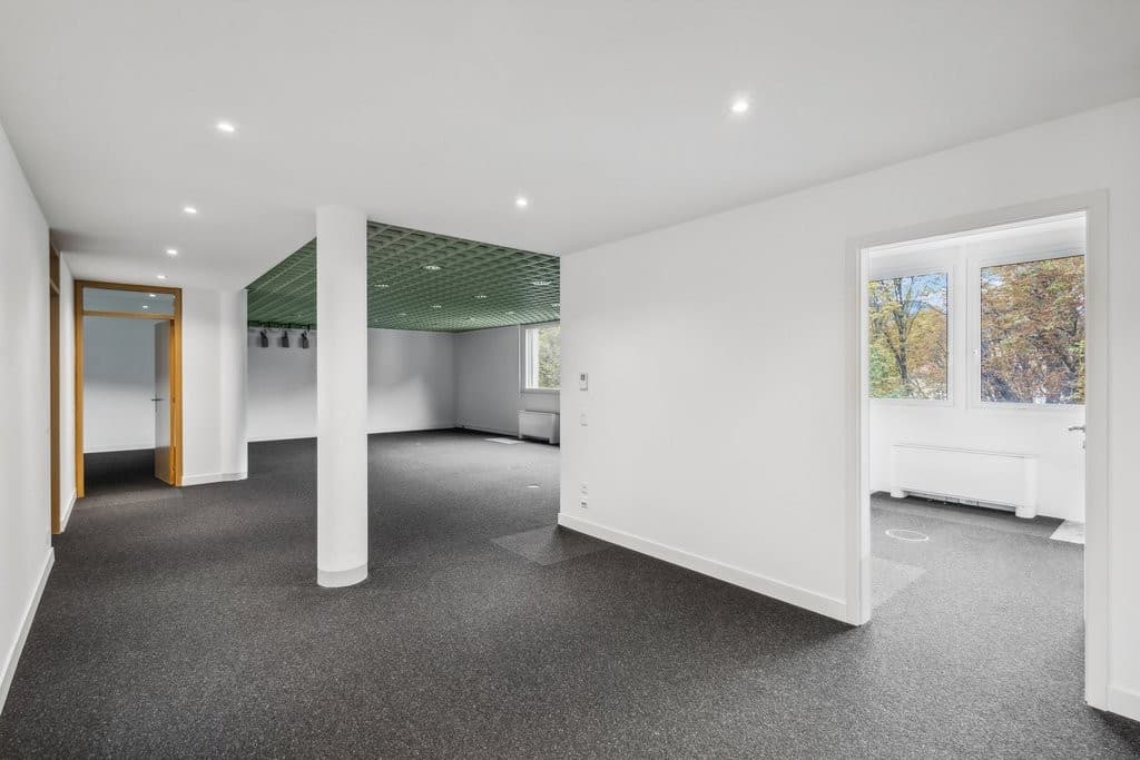 Via Serafino Balestra 31/33