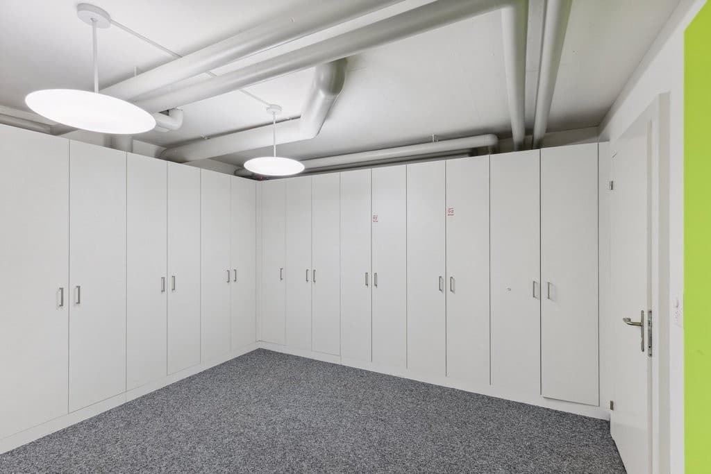 Espace commercial au Aufwiesenstrasse 4, 8305 Dietlikon – Photo 5 sur 11