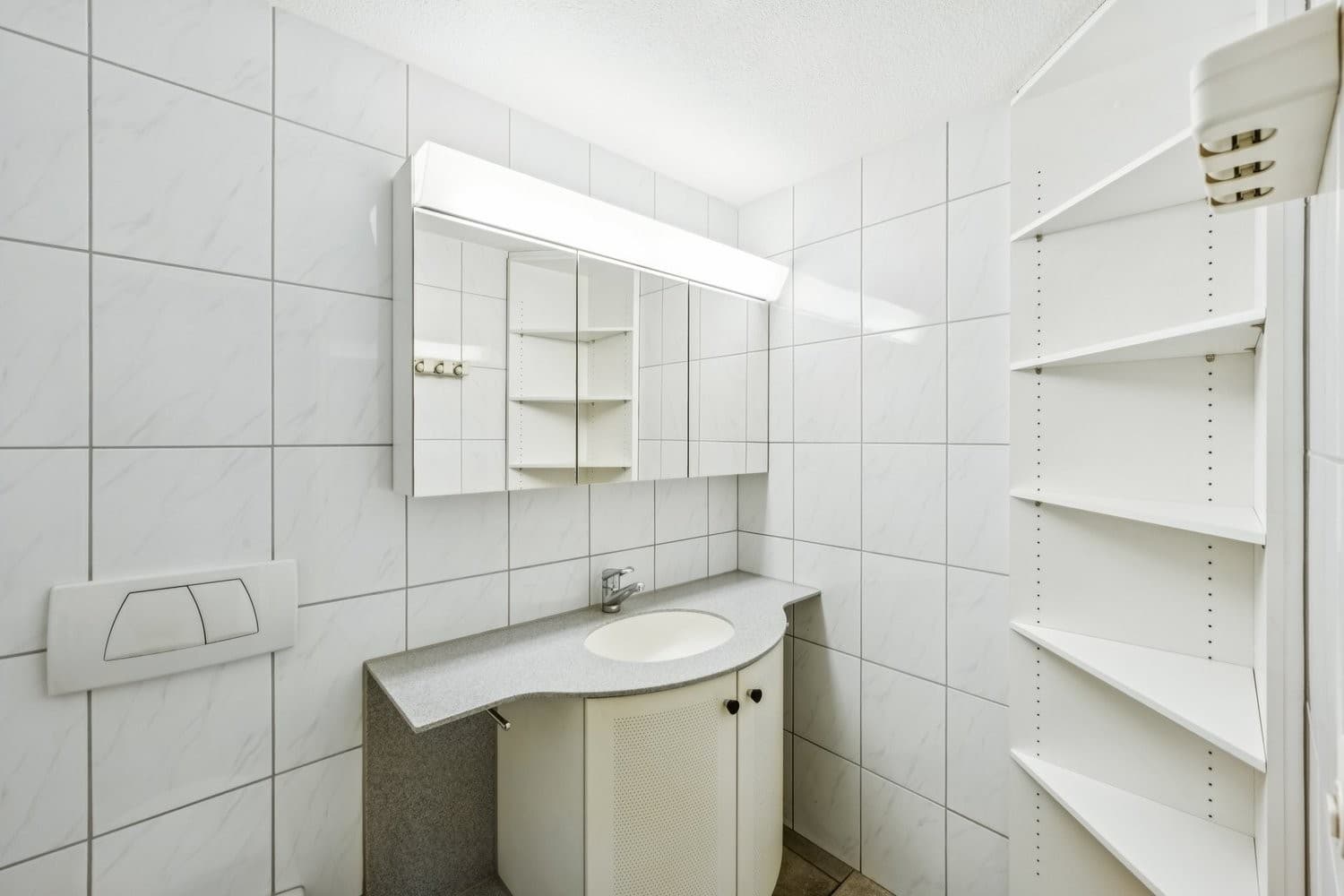 Gewerbe an Dornacherstrasse 158, 4053 Basel – Bild 4 von 12