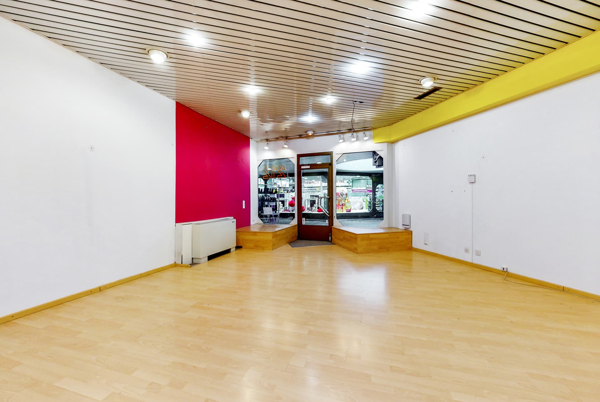 Ladenfläche an Rue de la Gare 9-11, 1260 Nyon – Bild 3 von 8