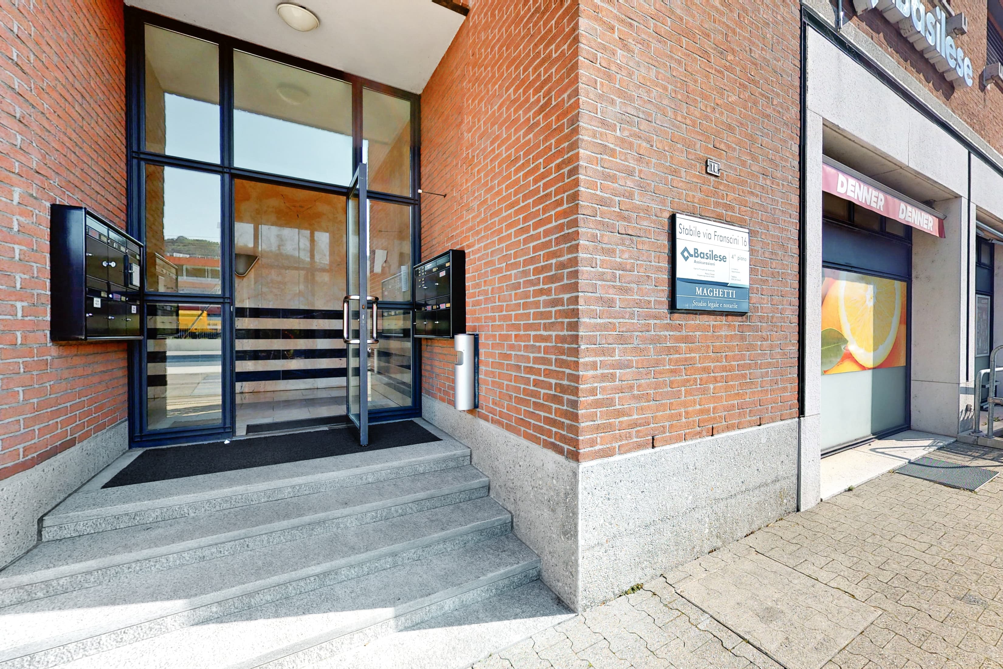 Office Via S. Franscini 10