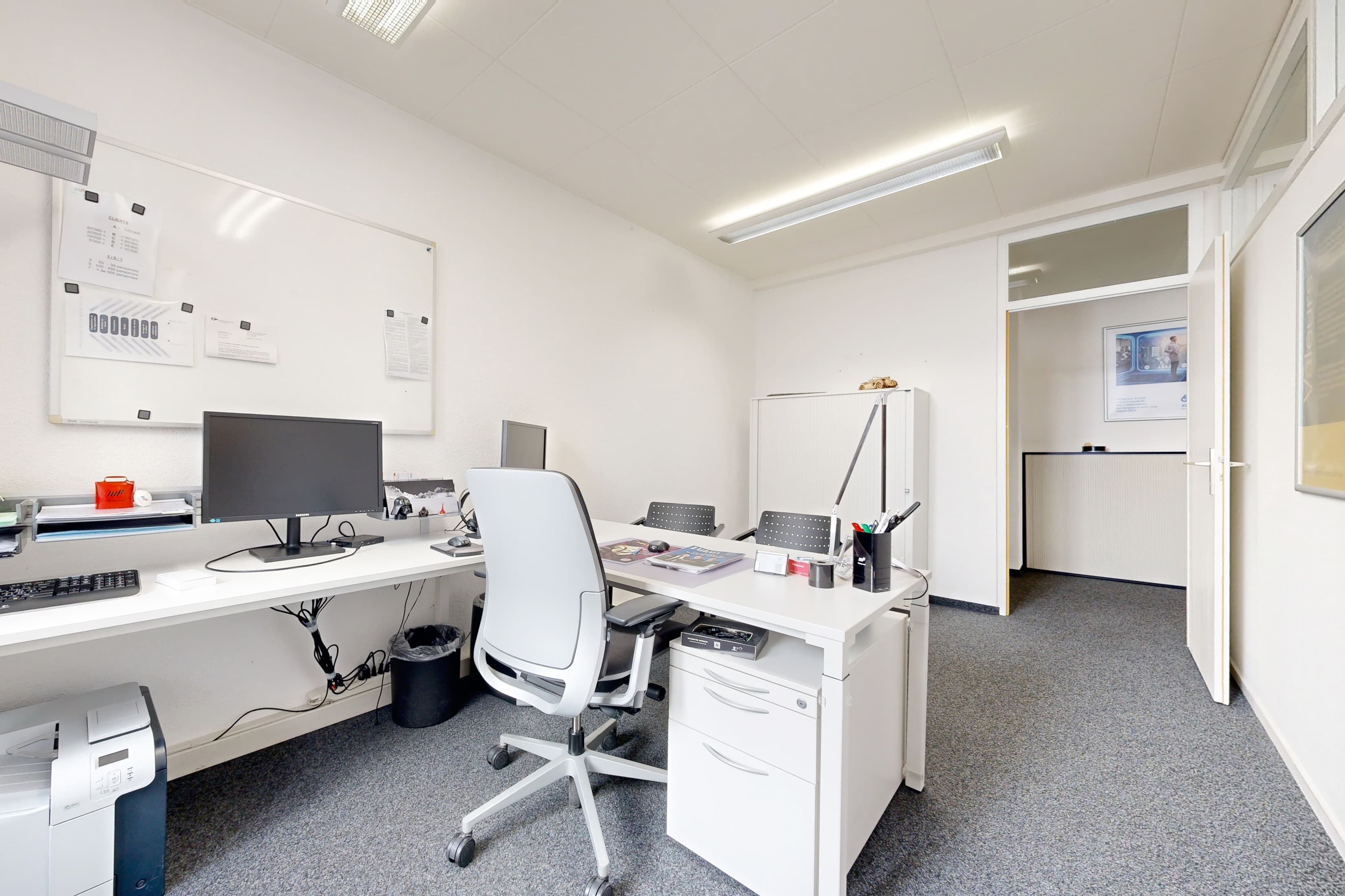 Inactive office Rue Haldimand 8