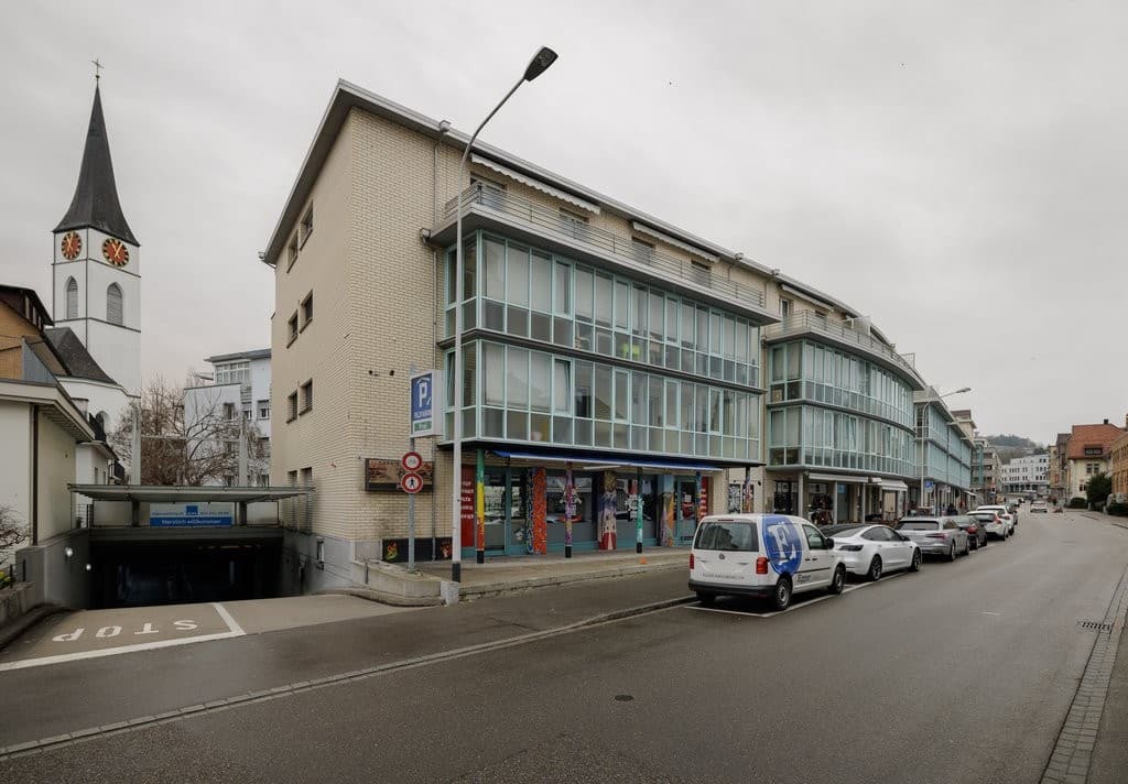 Office Poststrasse 4