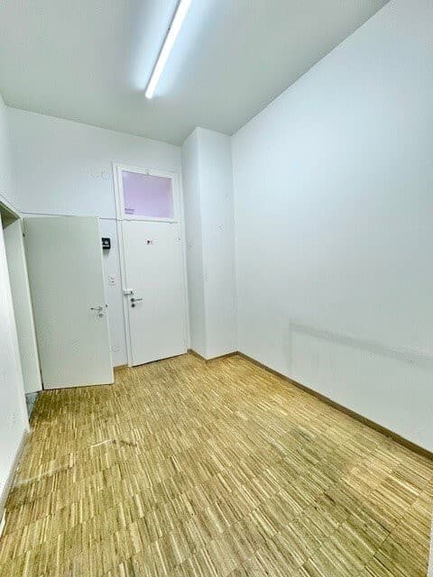 Gewerbe an Pfeffingerstr. 80, 4053 Basel – Bild 4 von 12