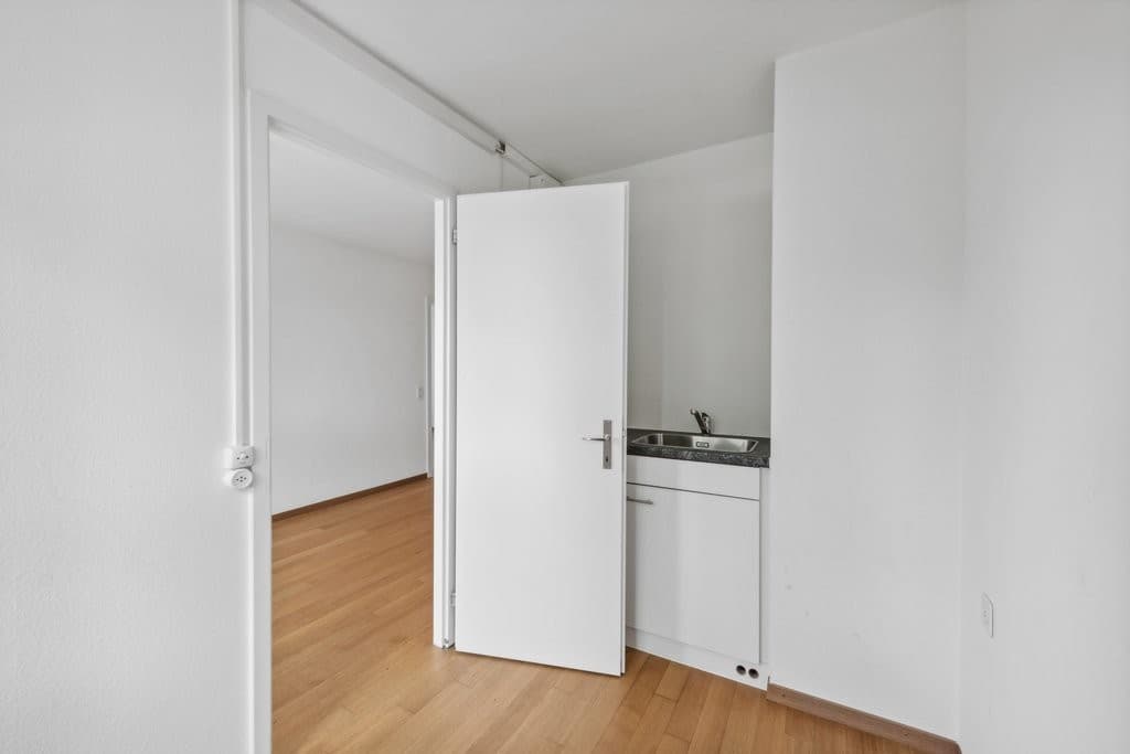 Alte Bahnhofstrasse 1