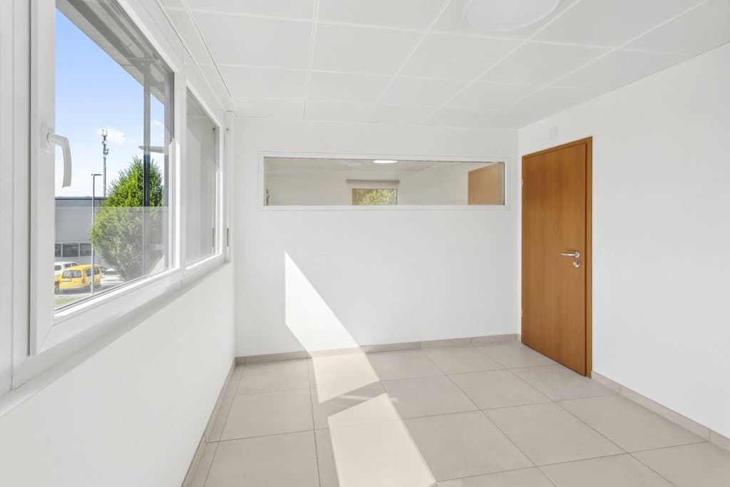 Büro an Route du Simplon 21, 1845 Noville – Bild 3 von 10