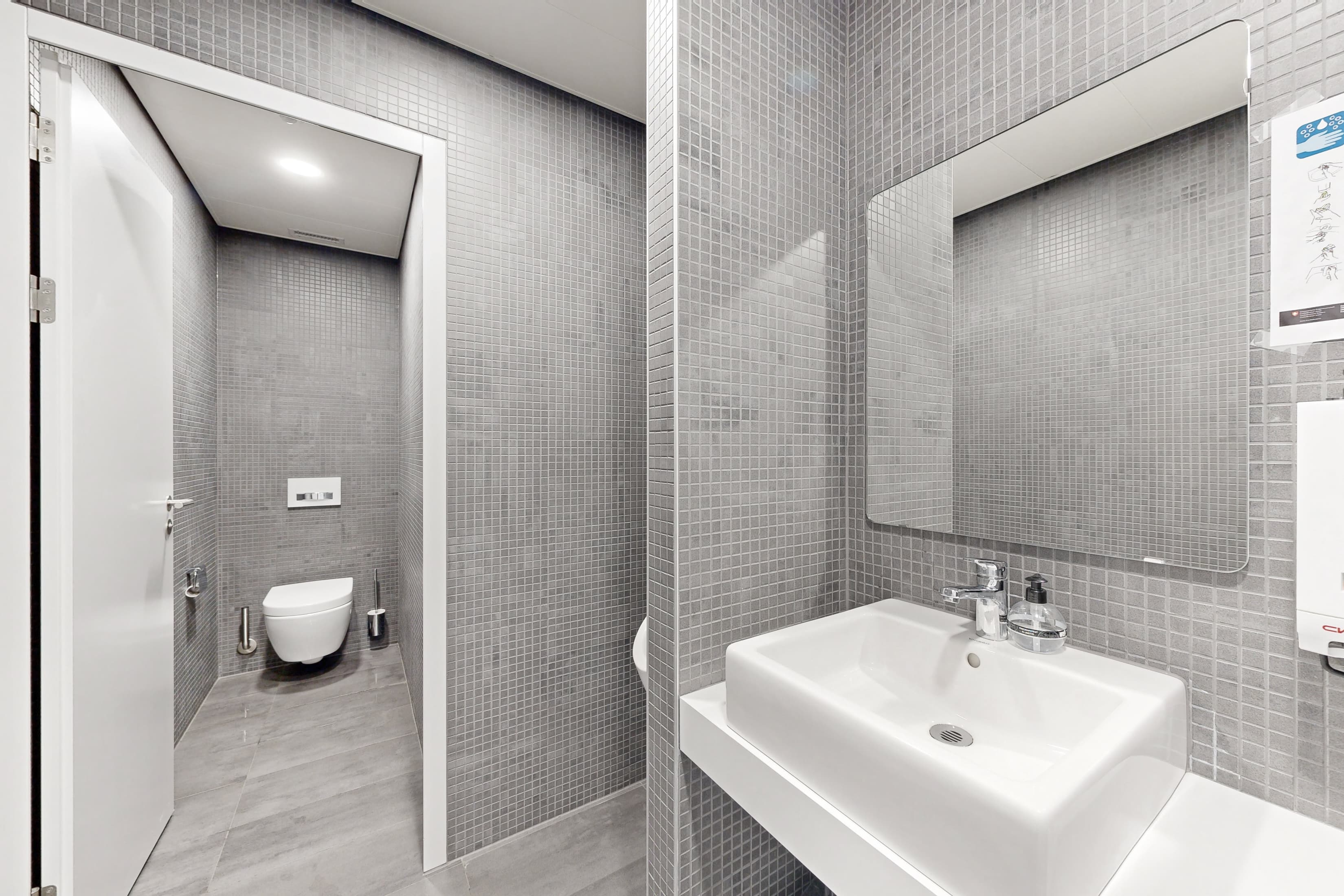 Ch.de Pallin 4/Av.du Lavaux 77