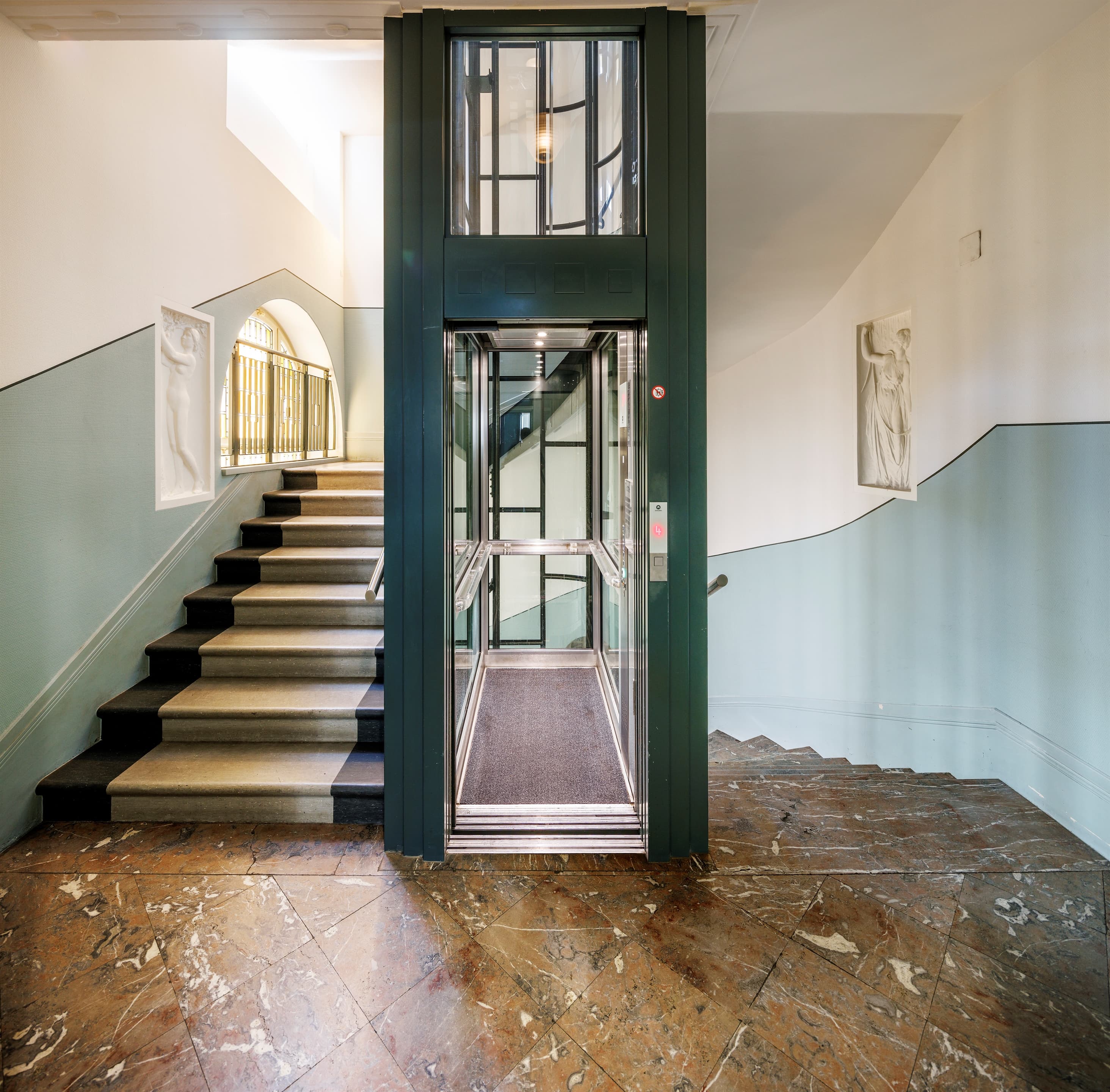 St. Leonhardstrasse 20